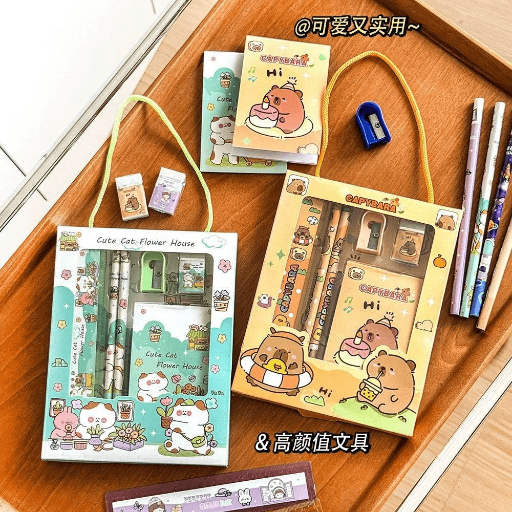 Capybara & Cat Stationery Gift Set